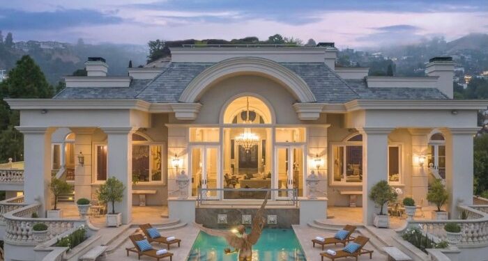 The most spectacular luxury mansion Los Angeles FOR SALE - Slaylebrity